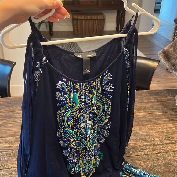 International Concepts Top Size Medium - Picture 6 of 8